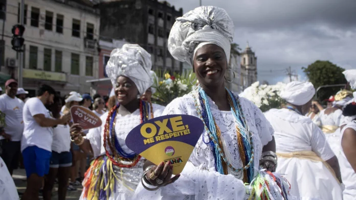 SPM realiza campanha Oxe, me respeite! contra o assédio e a importunação sexual na Lavagem do Bonfim